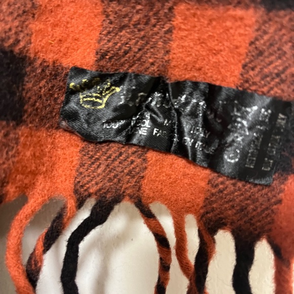 Vintage Italian checkered Plaid Scarf, 100% Wool. - Picture 5 of 6